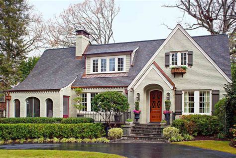 tudor homes exterior paint colors